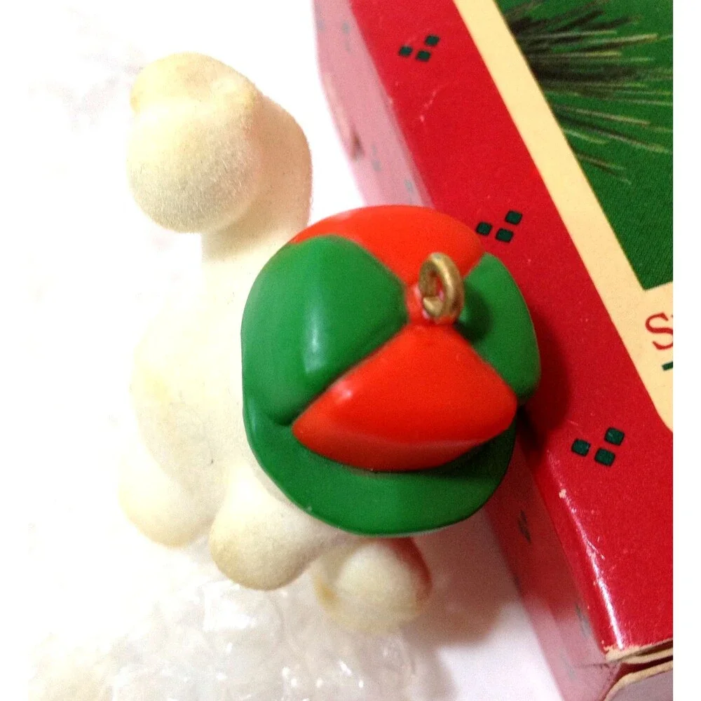 Vintage Hallmark Snow Pitching Snowman 1985 Keepsake Ornament in Original Box